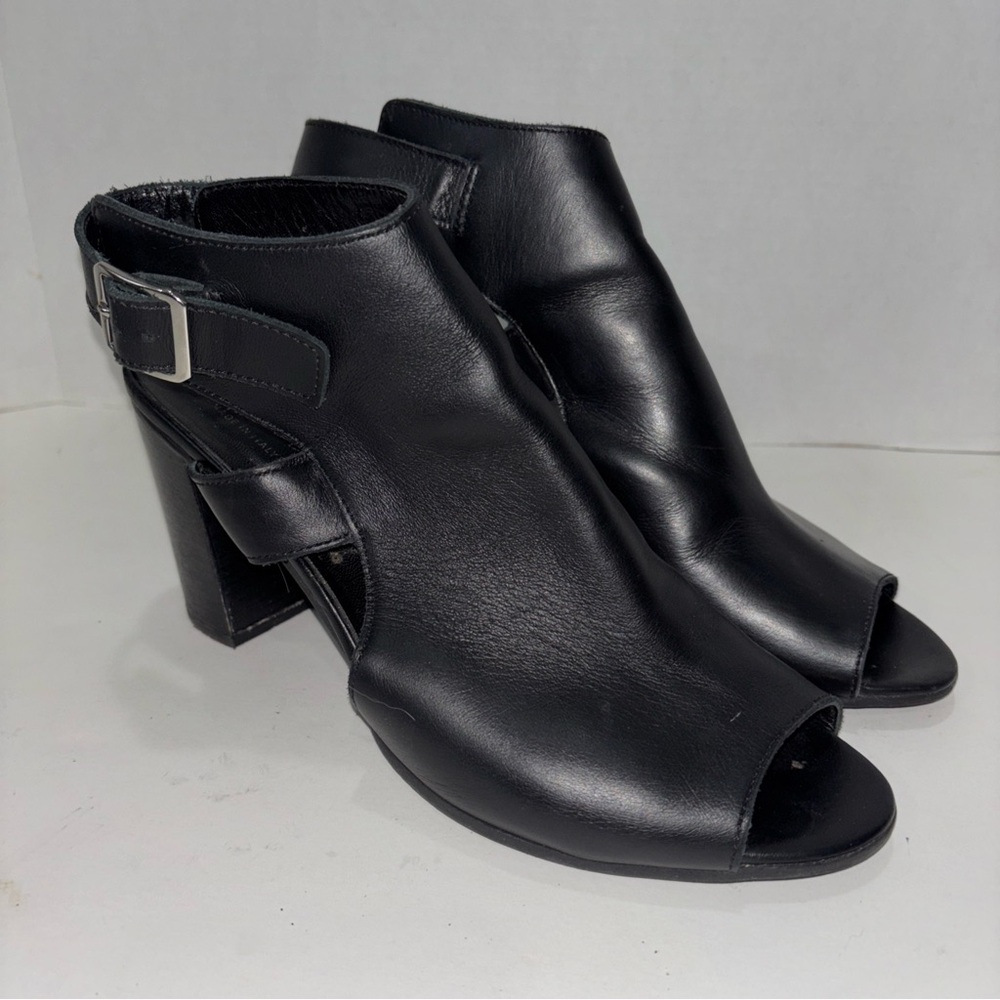 Avellini Black Leather Chunky Heel Shoes Woman’s size 40 Made in Italy US 9